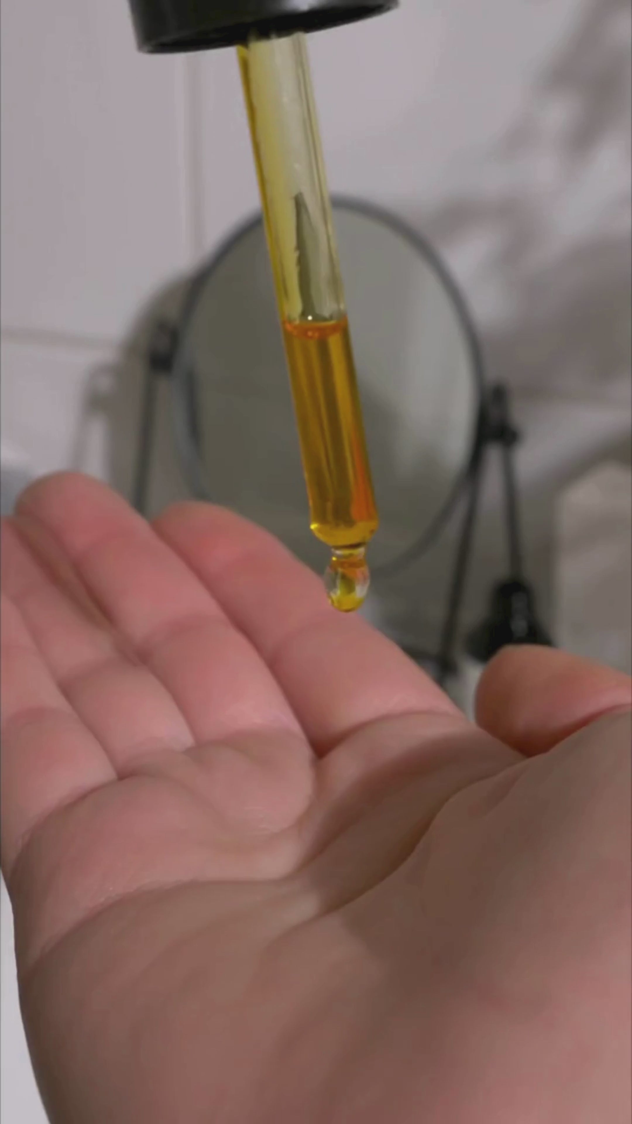 Rosehip ihonhoitoöljy ongelmaiholle